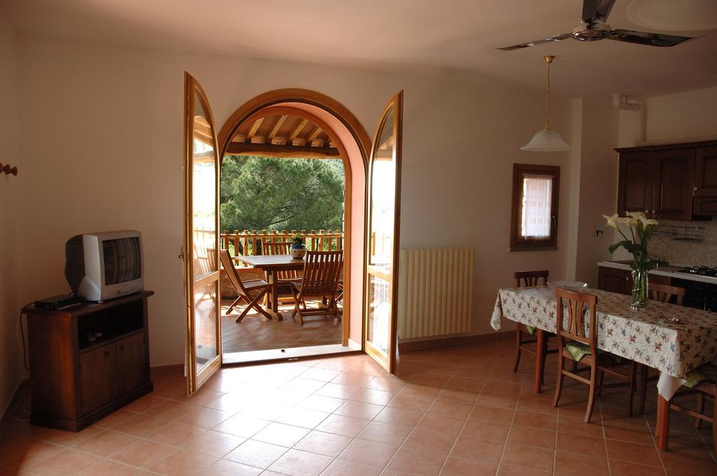 Agriturismo Podere Gozzuto Gavorrano Rum bild